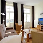 Haus Am Park 28 * Ostseebad Kühlungsborn