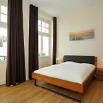 Apartment Haus Am Park 28 *