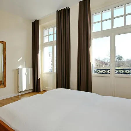 Haus Am Park 28 * Kuehlungsborn